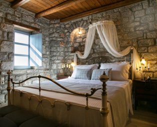 Εn Plo Luxury Suites