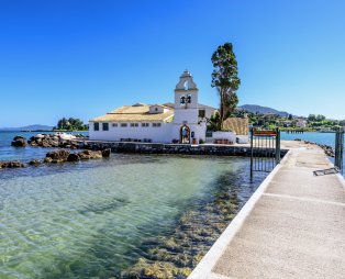 Κέρκυρα: Όλα όσα πρέπει να γνωρίζετε για τον απόλυτο πασχαλινό προορισμό