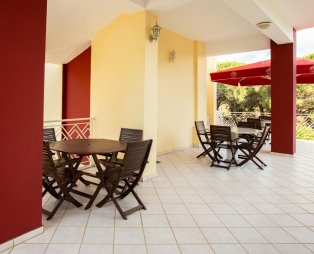 Irida Beach Resort Suites