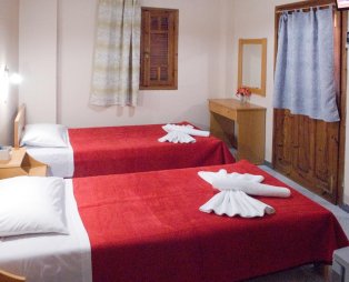 Margarita Studios & Apartments