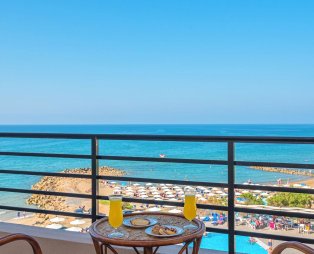 Themis Beach Hotel: Απόδραση χαλάρωσης στην Κρήτη