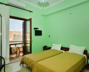 Amphitriti Hotel