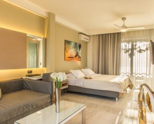 Forum Suites