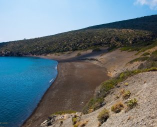 Οι πιο εντυπωσιακές παραλίες στα Δωδεκάνησα
