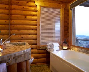 Hyades Mountain Resort