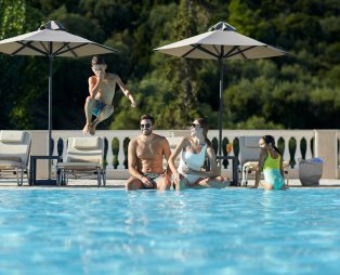 MarBella Corfu: Ένας κόσμος πολυτέλειας και μοναδικών εμπειριών