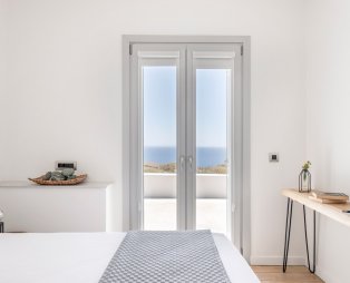 Villa Nites