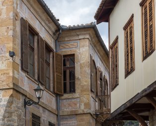 Ξάνθη: Η πόλη με τα χίλια χρώματα