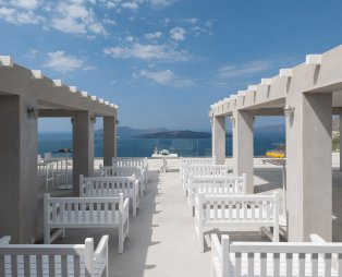 Caldera's Dolphin Suites