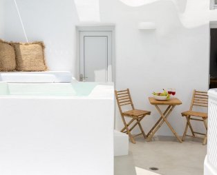 Delta Suites