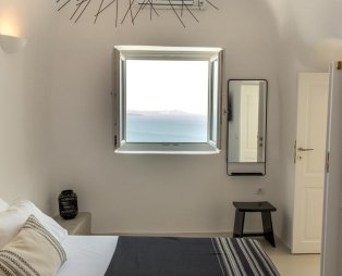 Delta Suites
