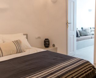 Delta Suites