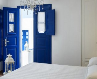 Folegandros Apartments
