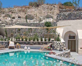 Mantilida Villa