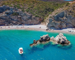 Insider: 8 προορισμοί στην Ελλάδα για να αποφύγεις τους τουρίστες