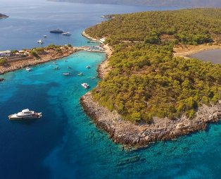 4 μονοήμερες αποδράσεις για βουτιές κοντά στην Αθήνα