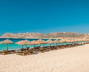 Travel+Leisure: Eλληνικό το καλύτερο νησί στην Ευρώπη για το 2020