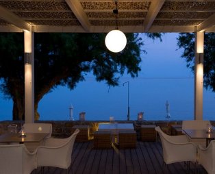 Terra Mare: Μια καλοκαιρινή όαση στη Φοινικούντα Μεσσηνίας