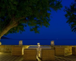 Terra Mare: Μια καλοκαιρινή όαση στη Φοινικούντα Μεσσηνίας