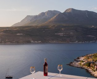 Trapela Luxury Suites