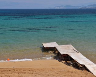 Τρία άγνωστα και παραδεισένια νησιά του Ιονίου
