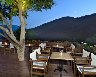 Emotions Country Resort: Ένα μικρό στολίδι στο Καρπενήσι