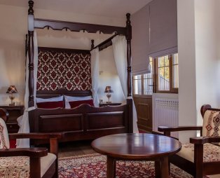 Manthos Mountain Resort & Spa