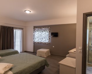 Harmony Beach Hotel & Bungalows