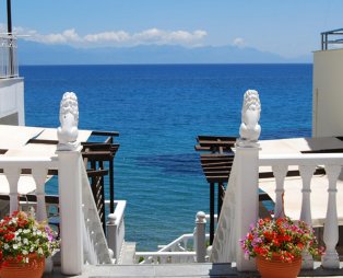 Ilaria Apartments