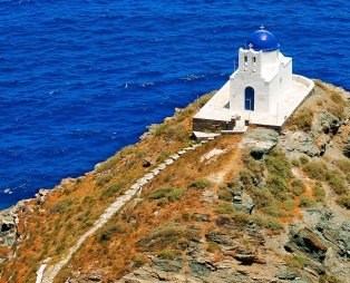 Ένα ελληνικό νησί ανάμεσα στους πιο ονειρικούς προορισμούς του κόσμου