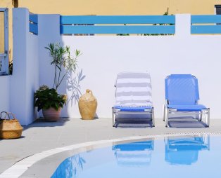 Kalimera Studios & Apartments