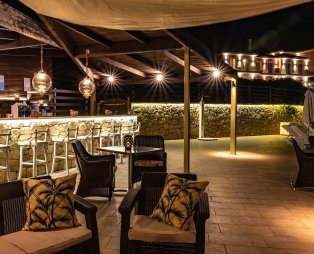 Petani Bay Hotel: Μια ξεχωριστή εμπειρία διαμονής στην Κεφαλονιά