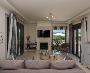 Romanza Luxury Villa