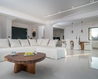 Bianca Luxury Villa