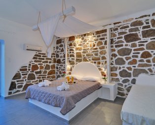 Hotel Αδάμας
