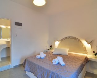 Hotel Αδάμας