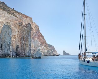 Ο άγνωστος παράδεισος του Αιγαίου με τις εξωτικές παραλίες