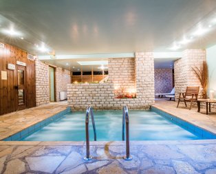 Avaris Hotel