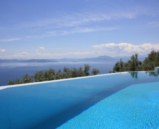 Elia Pilio Villas