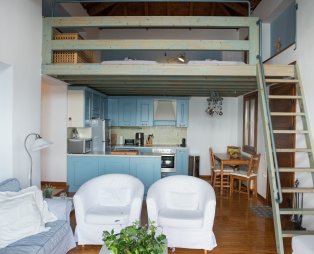 Elia Pilio Villas