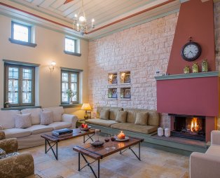 Pirrion Wellness Boutique Hotel