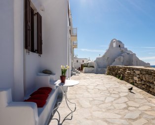 Sunset Paraportiani Rooms