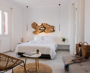 Sunset Paraportiani Rooms
