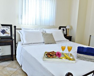 Villa Arolithos
