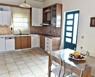 Villa Arolithos
