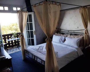 Elafos Hotel