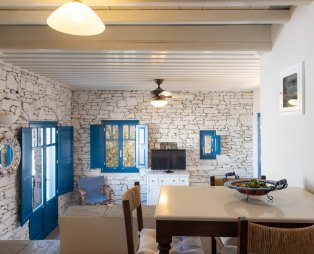 Sifnos House
