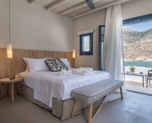 Sifnos House
