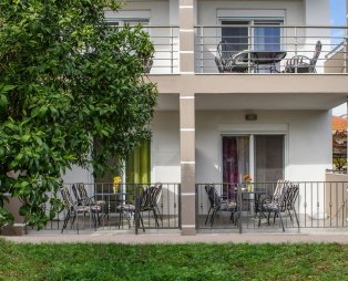 Anneta's House