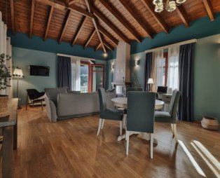 Rouista Tzoumerka Resort: Εκεί που η πολυτέλεια συναντά την άγρια φύση των Τζουμέρκων